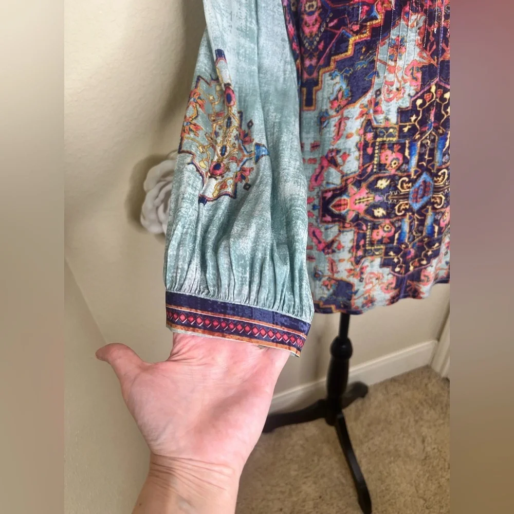 NTM: Anthropologie Vineet Bahl Prudence Blouse with Embroidery & Multicolor Sz M